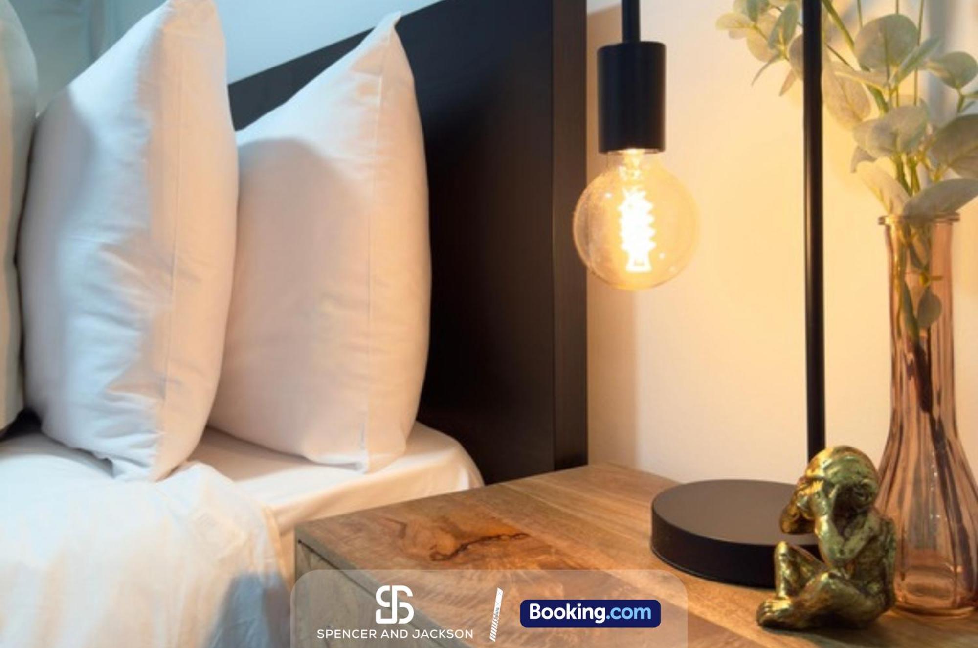 1 Bedroom City Centre Apartment Near The University And Bodleian Library By Spencer And Jackson Short Lets & Serviced Accommodation Οξφόρδη Εξωτερικό φωτογραφία