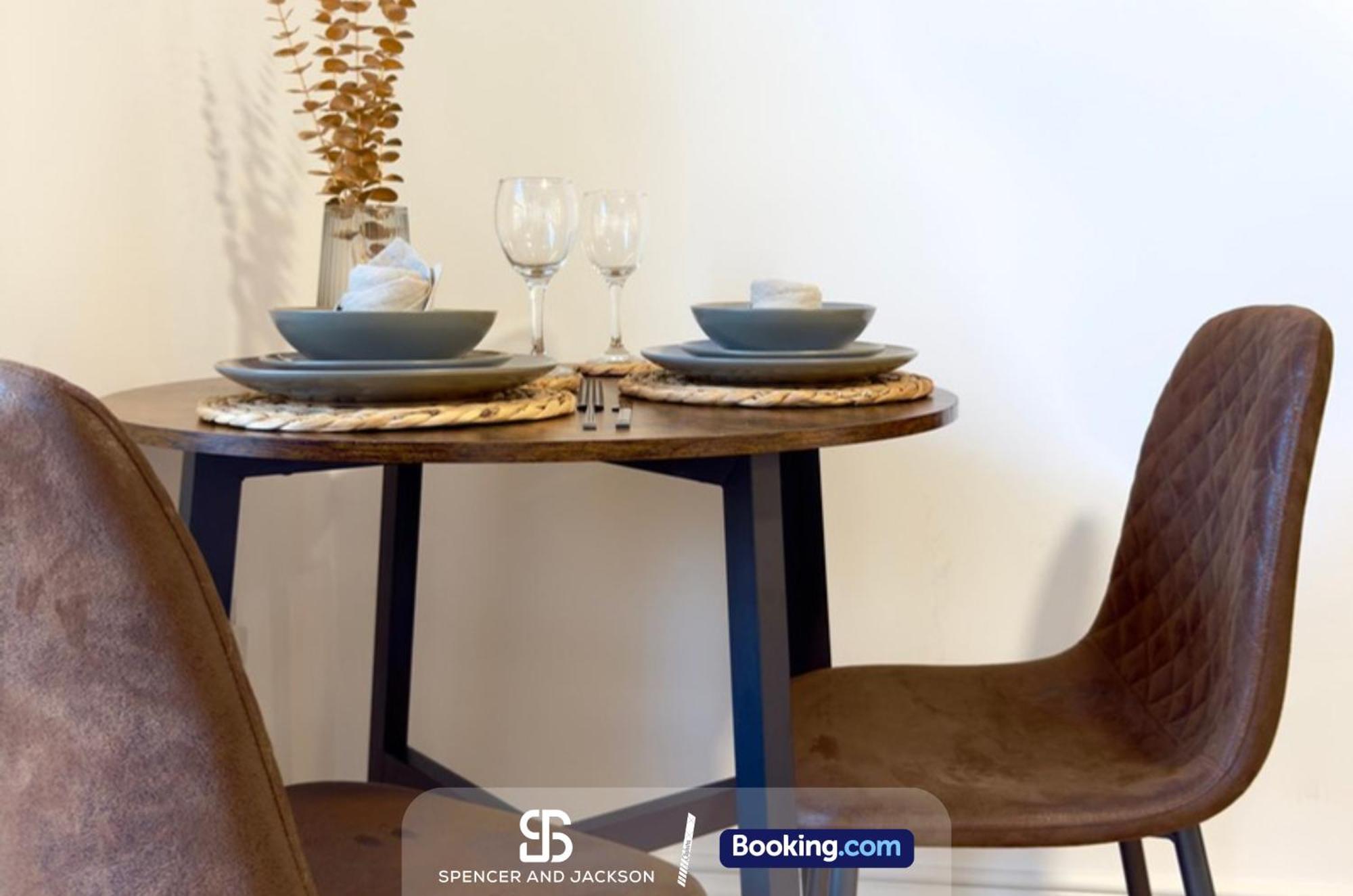 1 Bedroom City Centre Apartment Near The University And Bodleian Library By Spencer And Jackson Short Lets & Serviced Accommodation Οξφόρδη Εξωτερικό φωτογραφία