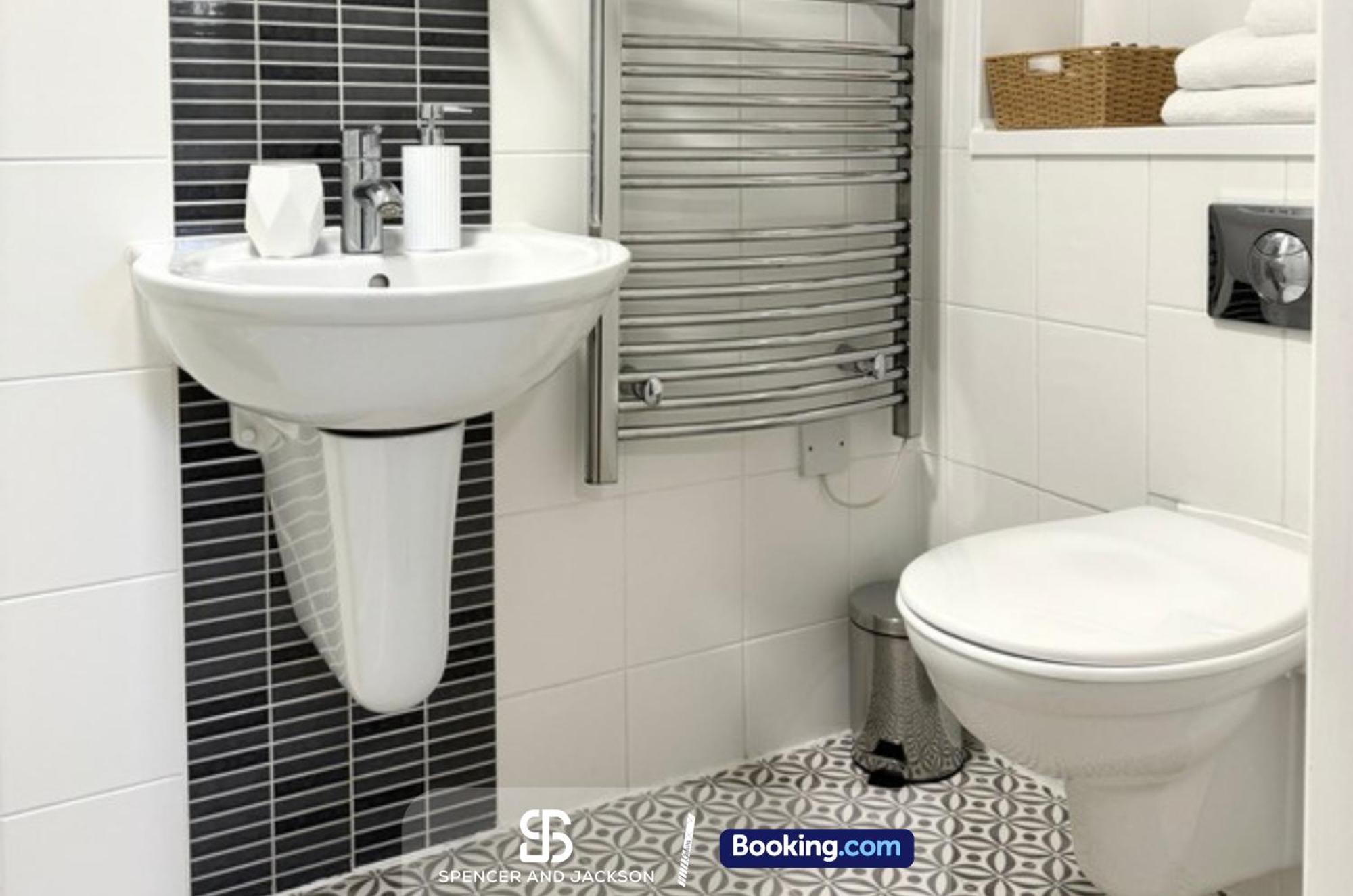 1 Bedroom City Centre Apartment Near The University And Bodleian Library By Spencer And Jackson Short Lets & Serviced Accommodation Οξφόρδη Εξωτερικό φωτογραφία