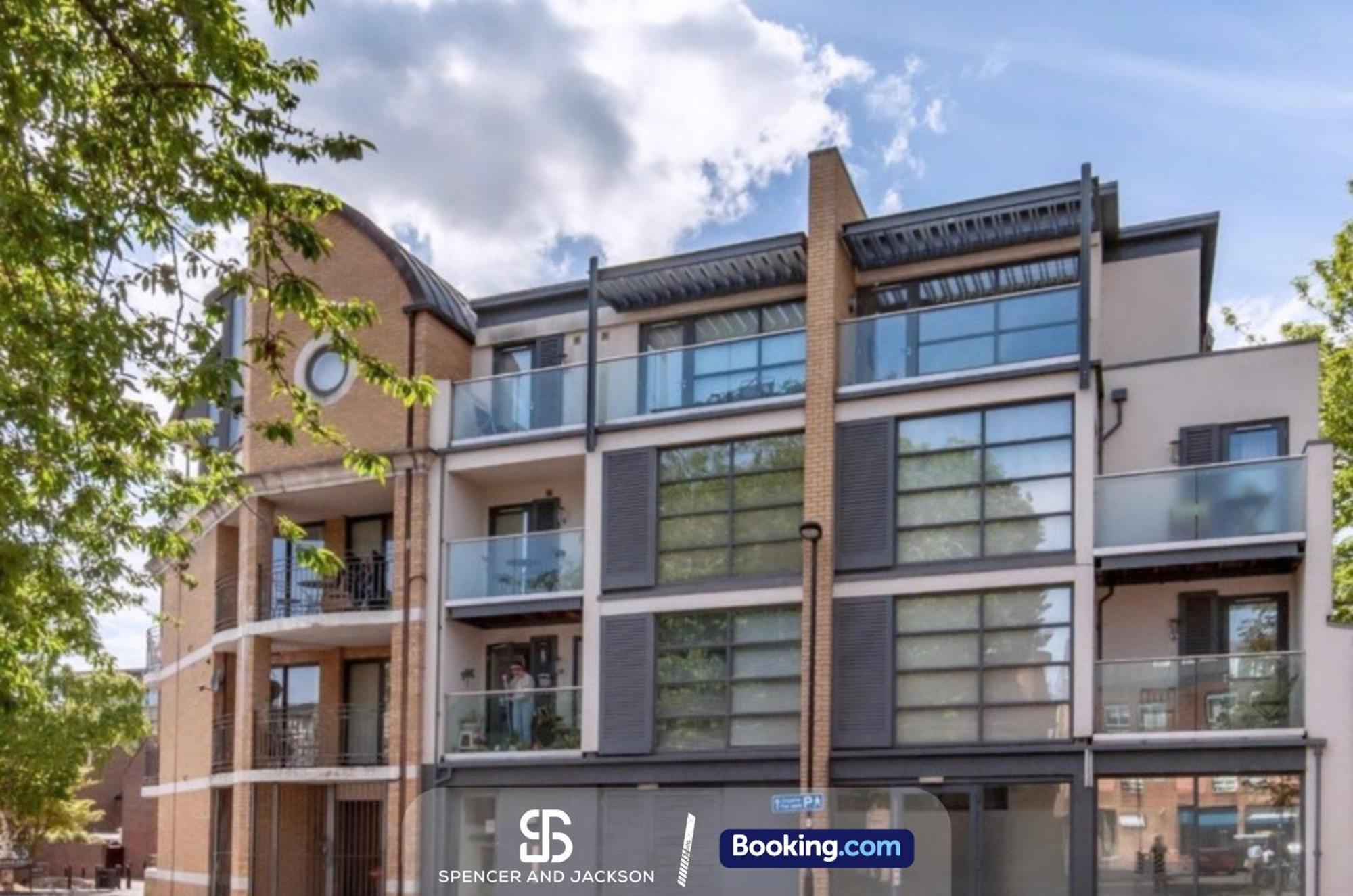 1 Bedroom City Centre Apartment Near The University And Bodleian Library By Spencer And Jackson Short Lets & Serviced Accommodation Οξφόρδη Εξωτερικό φωτογραφία